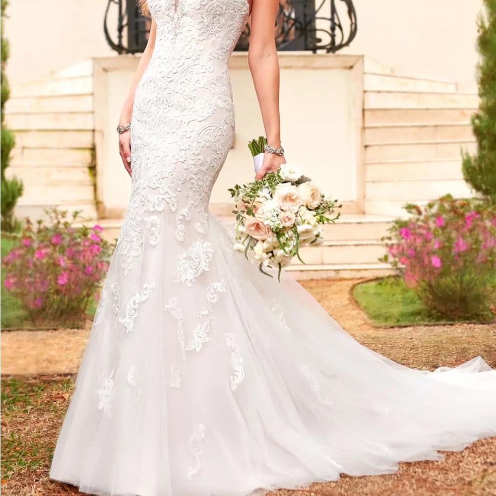 Stella York #6502 Mermaid Wedding Dress - Picture 10 of 10